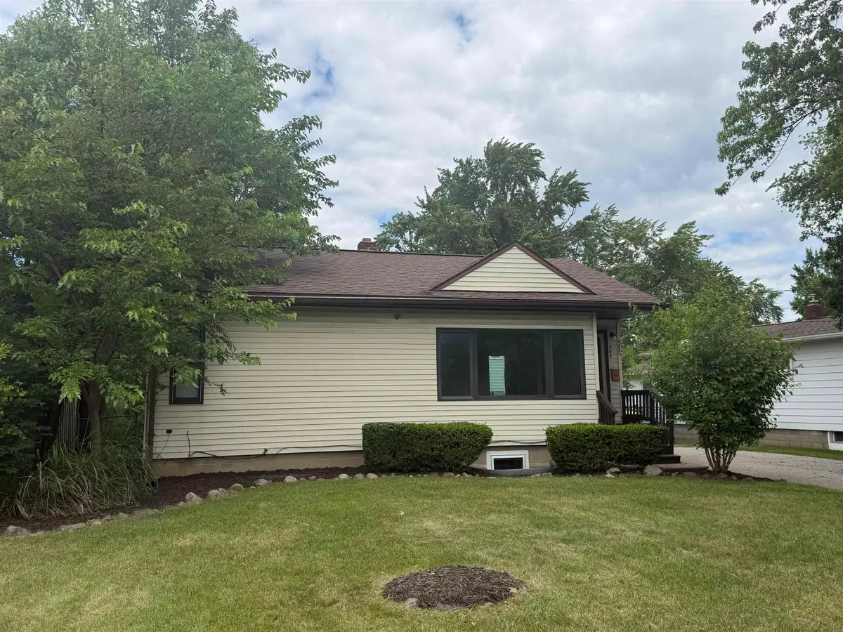 905 E High, Mount Pleasant, MI 48858 - #1