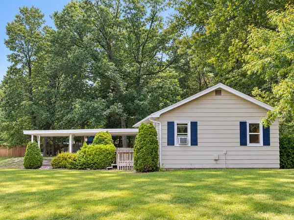 885 Parsons, Traverse City, MI 49686
