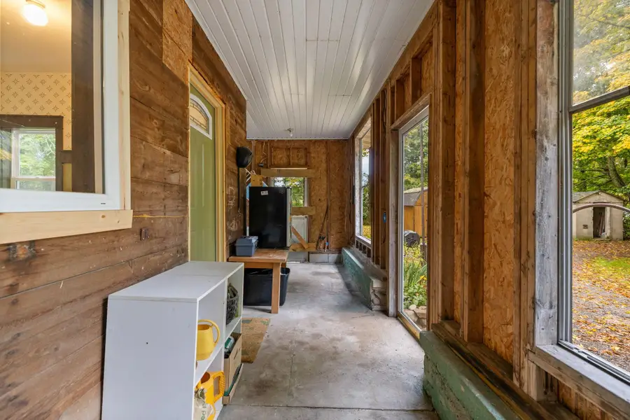 203 S Pioneer, Beulah, MI 49617 - #2