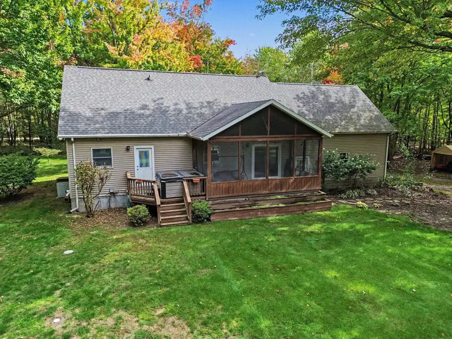 3722 S Alamando, Saint Louis, MI 48880 - #2