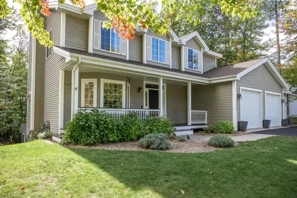 3658 Oxford, Traverse City, MI 49686