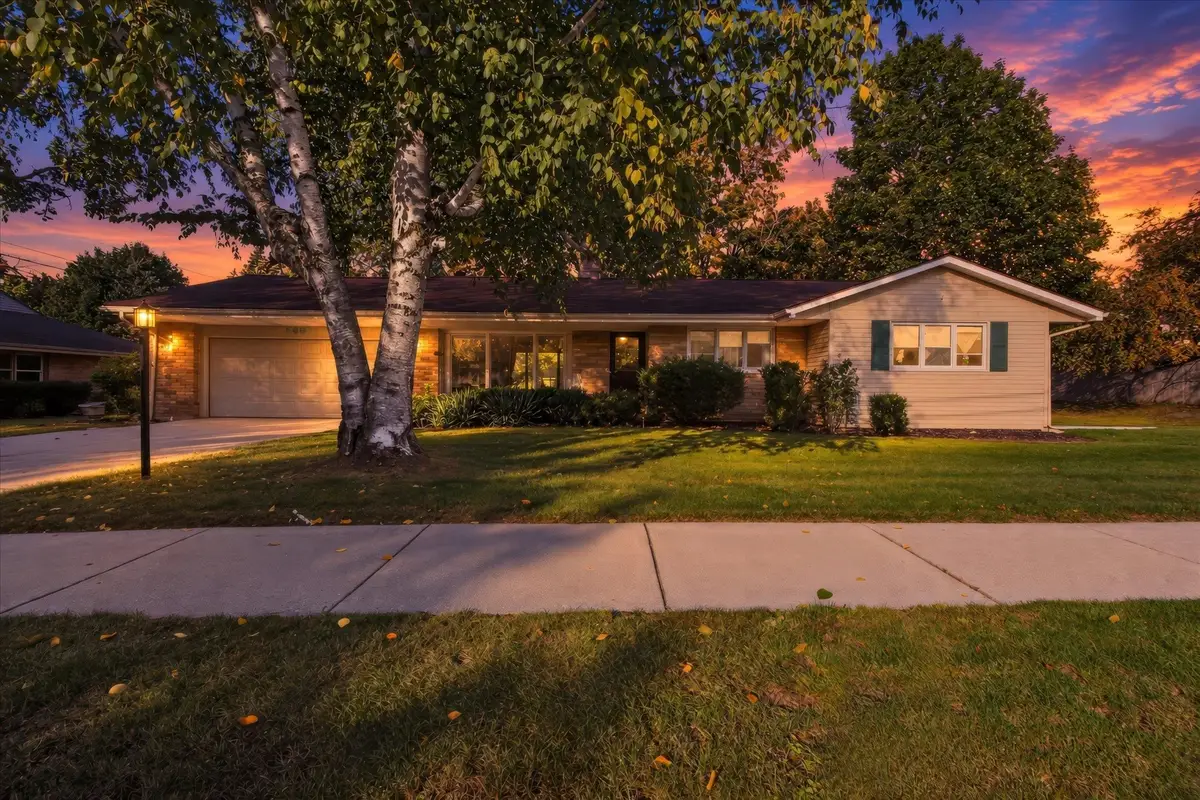 569 Charles, Alma, MI 48801 - #1