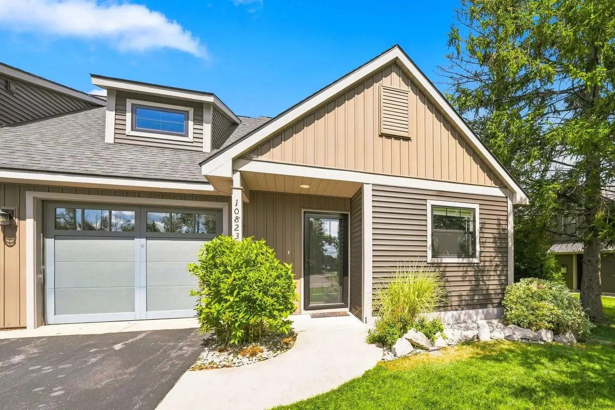 10823 E Grandview, Traverse City, MI 49684 - #1