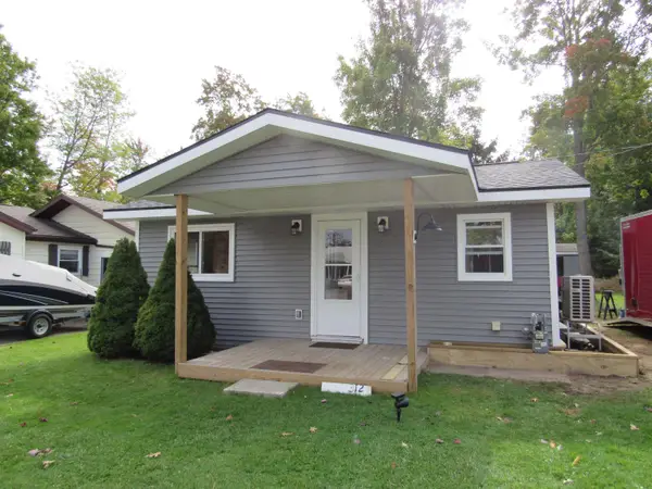 312 Lakewood, East Tawas, MI 48730