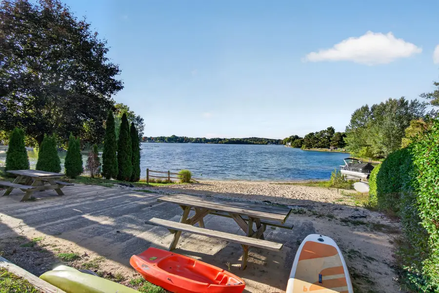 853 Meadow, Traverse City, MI 49685 - #2