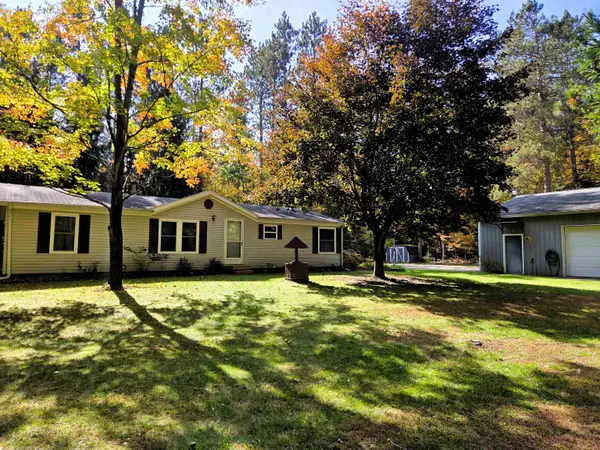 1990 Winegars, Gladwin, MI 48624