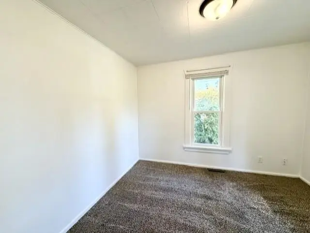 422 Rockingham, Alma, MI 48801 - #2