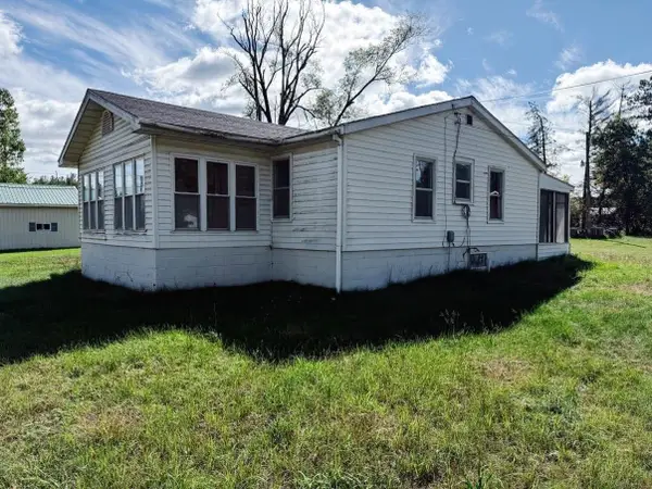 1650 W Washington, Farwell, MI 48622