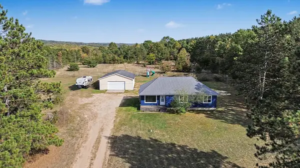 1510 Old M-37, Mesick, MI 49668