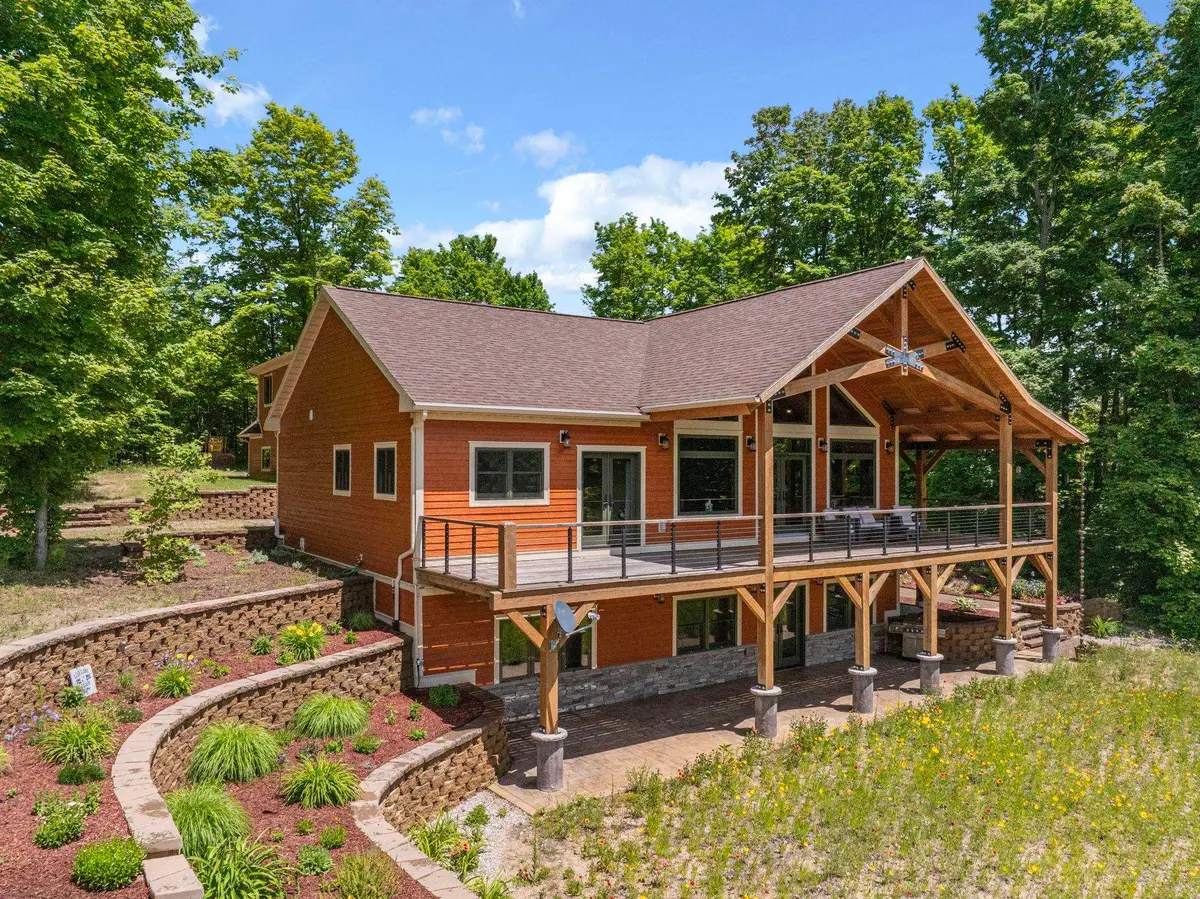 16624 Viaduct, Copemish, MI 49625 - #1