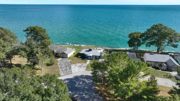 1122 Ottawas, East Tawas, MI 48730