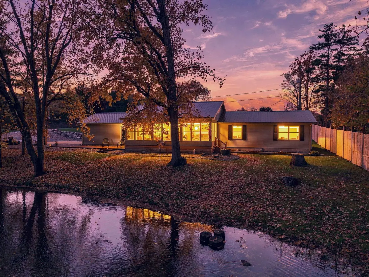89 River, Merritt, MI 49667 - #1