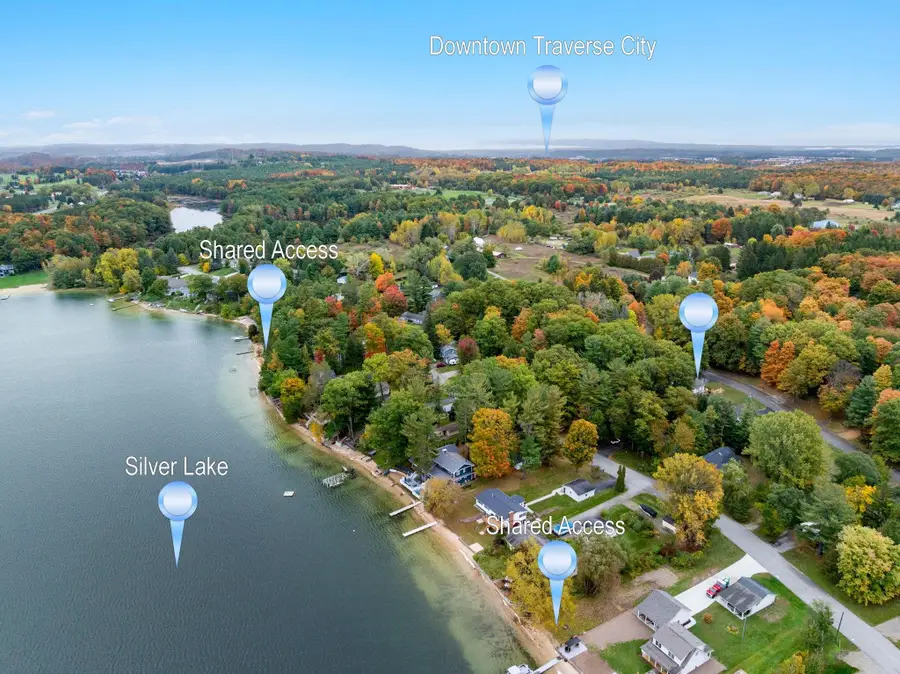 1413 Valley, Traverse City, MI 49685 - #3