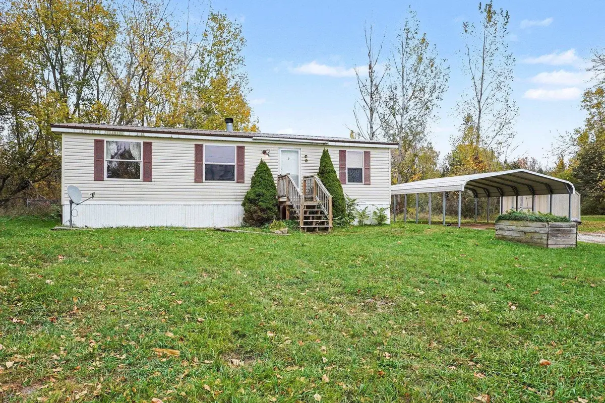 5176 N State, Alma, MI 48801 - #1