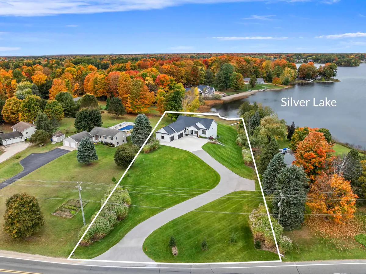 504 S East Silver Lake, Traverse City, MI 49685 - #1
