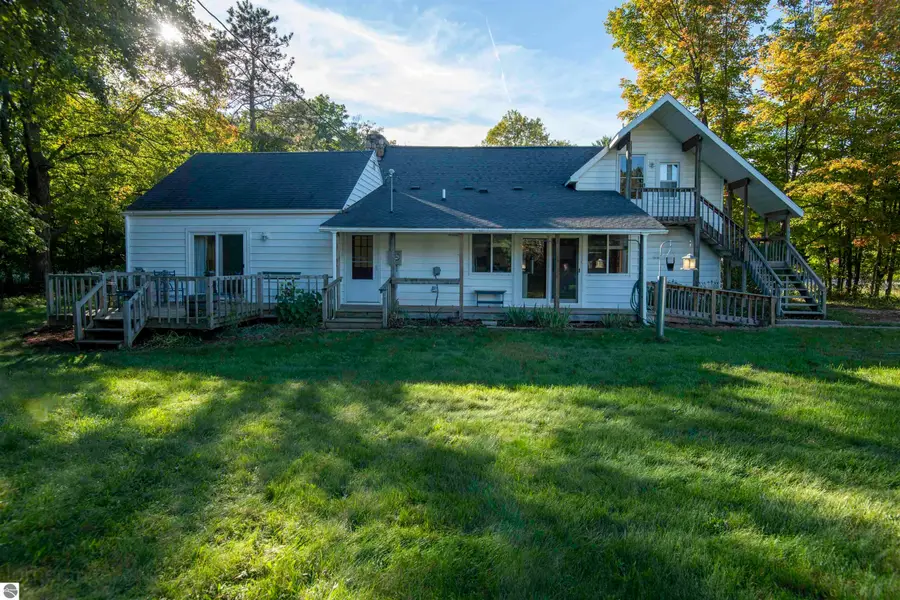 3018 N Us-31, Kewadin, MI 49648 - #2