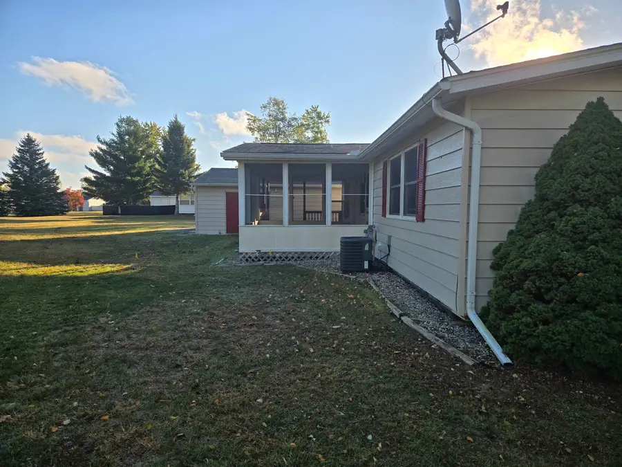 10330 7th, Oscoda, MI 48750 - #3