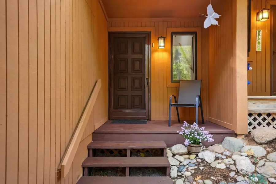 3919 Sherwood Forest, Traverse City, MI 49686 - #3