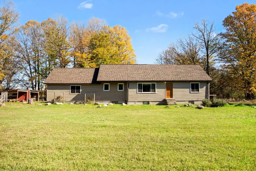 11692 N State, Cadillac, MI 49601 - #2