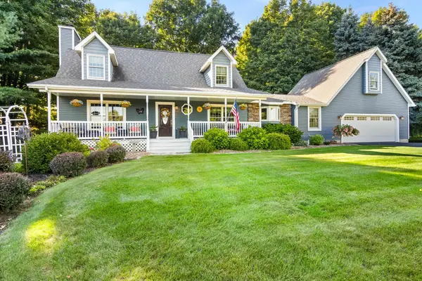 9770 E Valley Hills, Traverse City, MI 49684