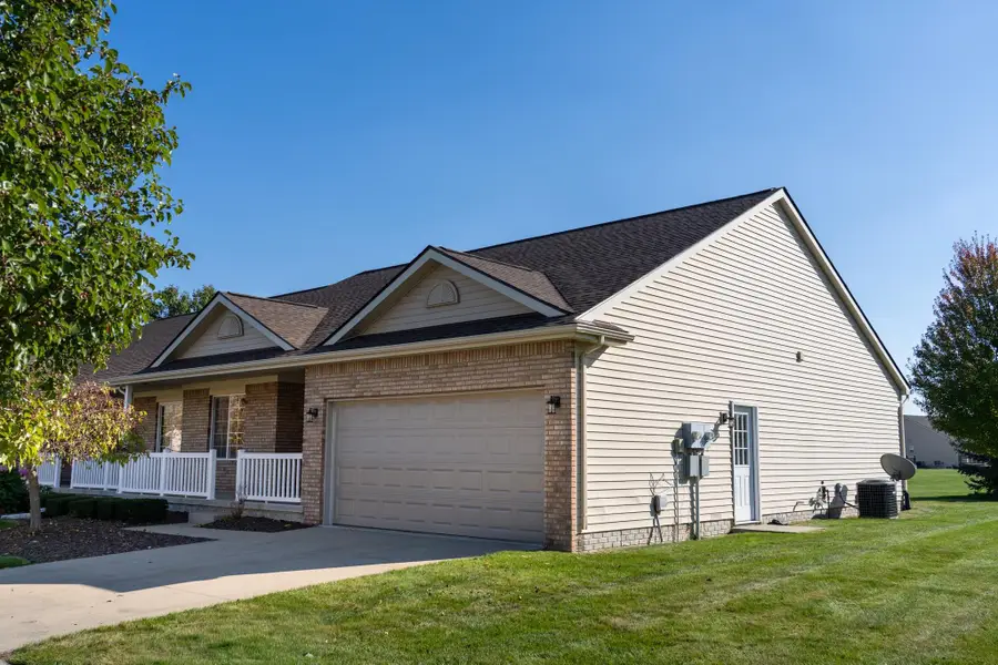 1662 Chippewa, Mount Pleasant, MI 48858 - #2