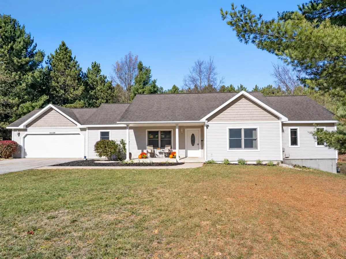 10104 Fishers, Traverse City, MI 49685 - #1