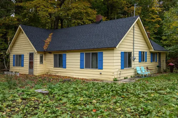 8181 Deadstream, Honor, MI 49640