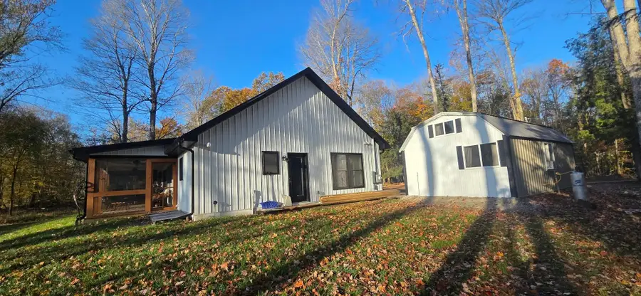 2049 Indian, Evart, MI 49631 - #2
