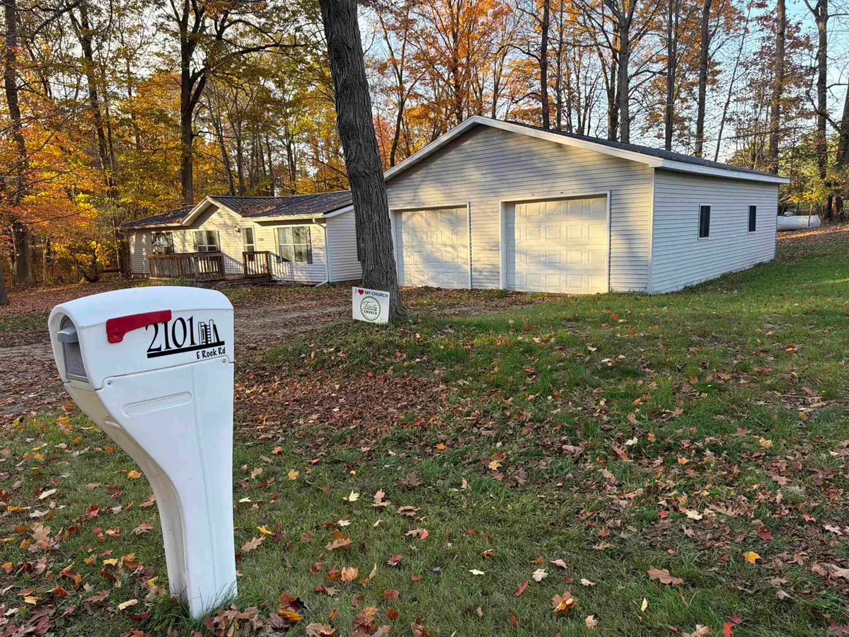 2101 E Rock, Clare, MI 48617 - #1
