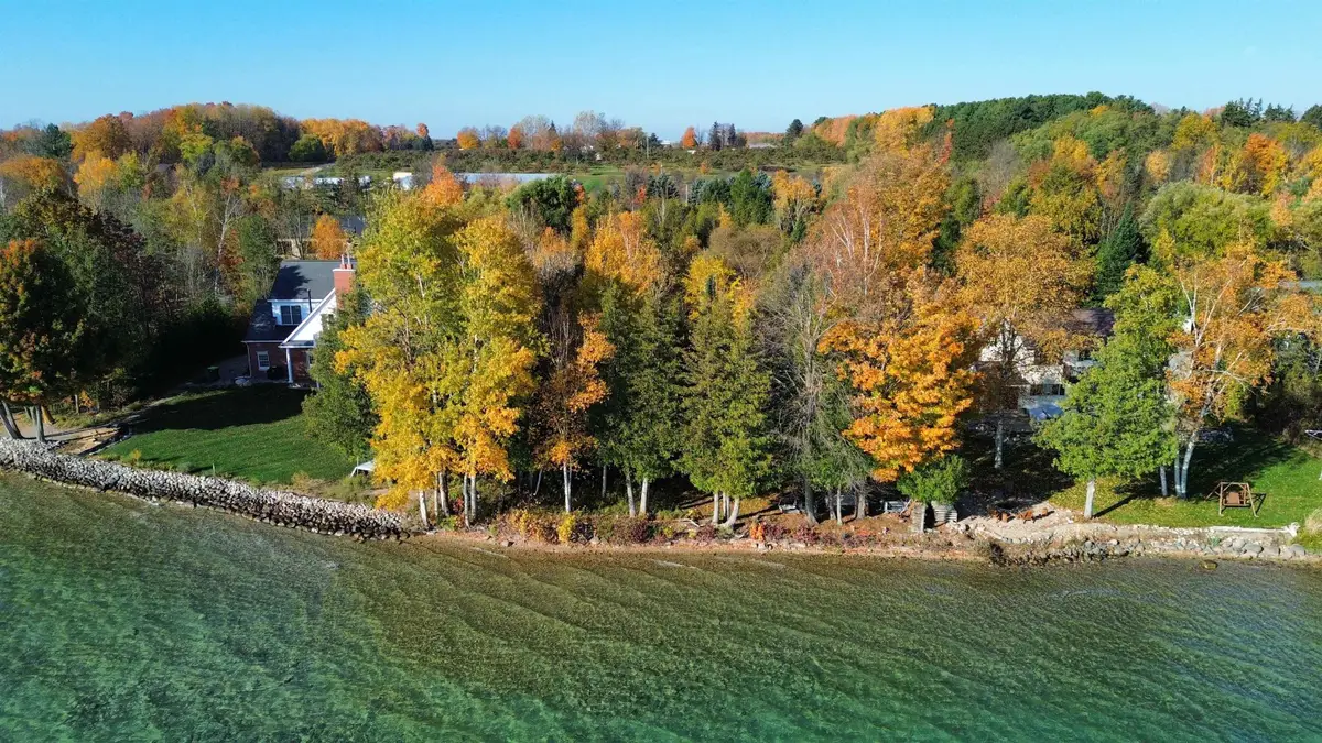 00 Arrowhead, Williamsburg, MI 49690 - #1
