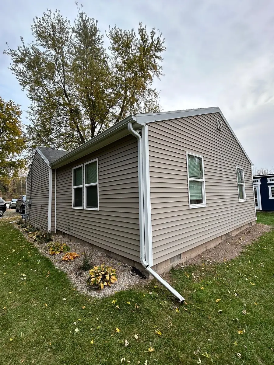 3375 N Eastman, Midland, MI 48642 - #3
