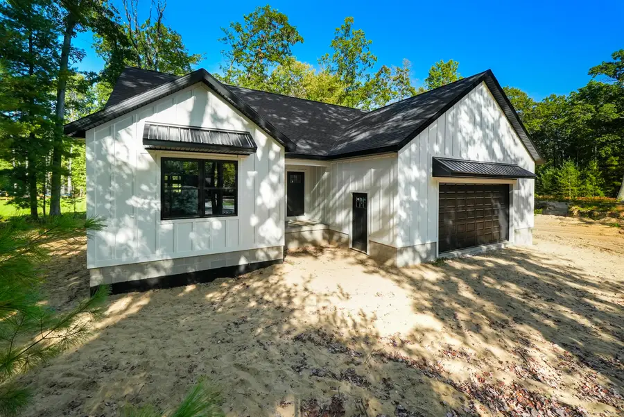 000 Indian Oaks #33, Prudenville, MI 48651 - Image #2