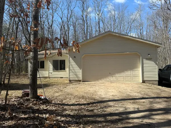11427 W Hunting Horn Road, Roscommon, MI 48653