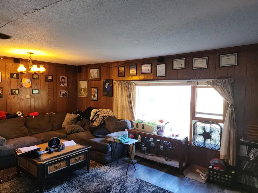 622 W Lincoln Avenue, Cheboygan, MI 49721 - Image #3