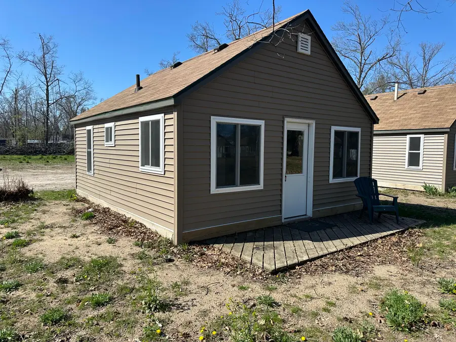 5115 S Straits Highway, Indian River, MI 49749 - Image #2