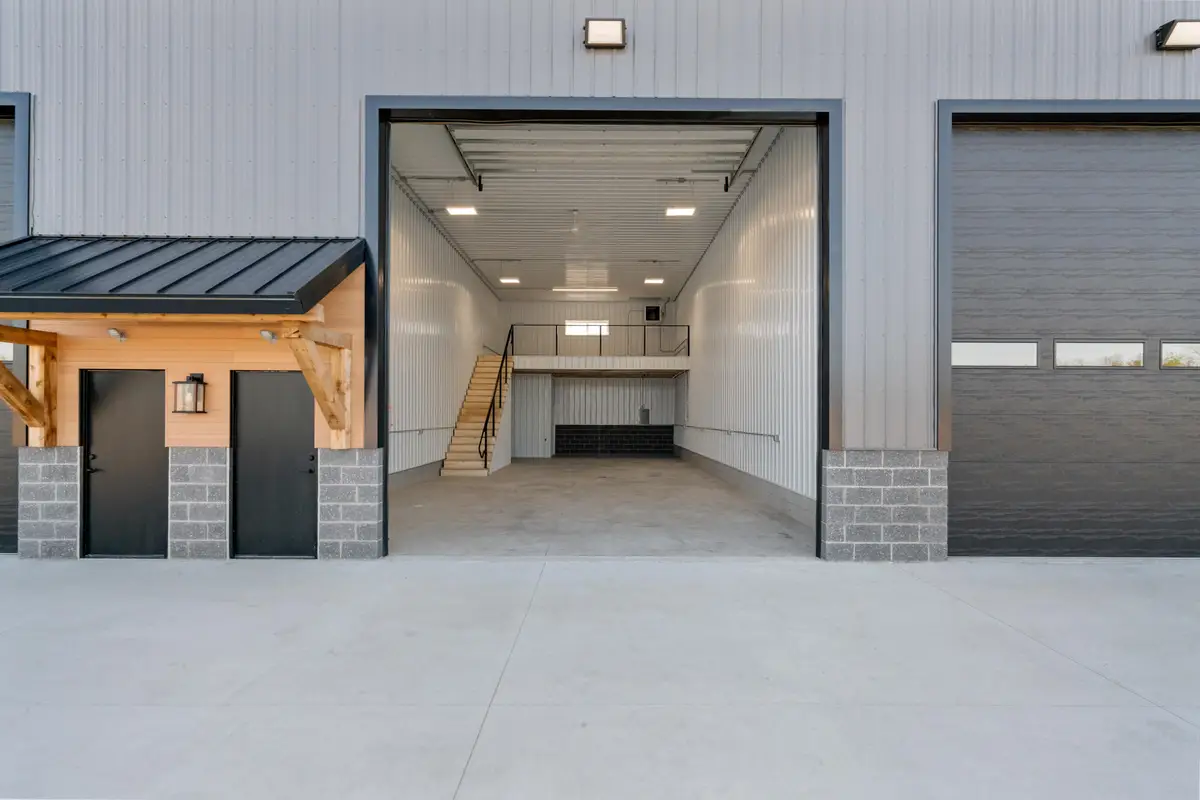 5384 Commerce Boulevard, Indian River, MI 49749 - Image #1