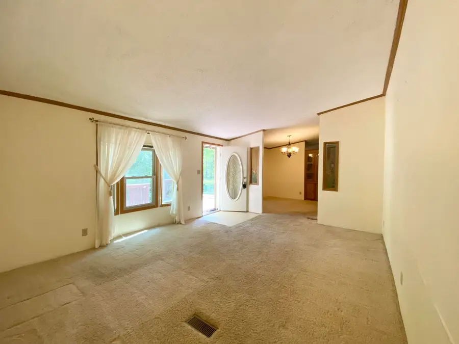 4331 S Canal Drive, Harrison, MI 48625 - Image #2