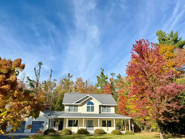 2176 Deepwoods Drive, Gaylord, MI 49735