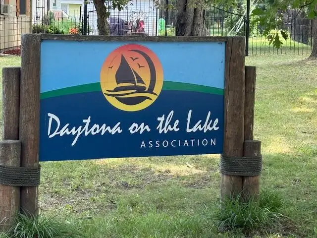 119 Ethel Drive, Roscommon, MI 48653 - Image #2