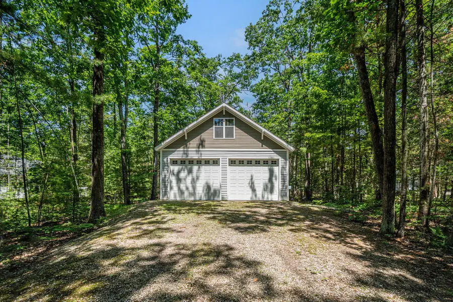 6986 Chippewa Trail, Indian River, MI 49749 - Image #3