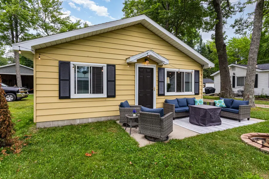 6789 E Houghton Lake Drive, Houghton Lake, MI 48629 - Image #3