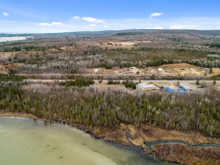 8503 Us 31, Alanson, MI 49706 - Image #3