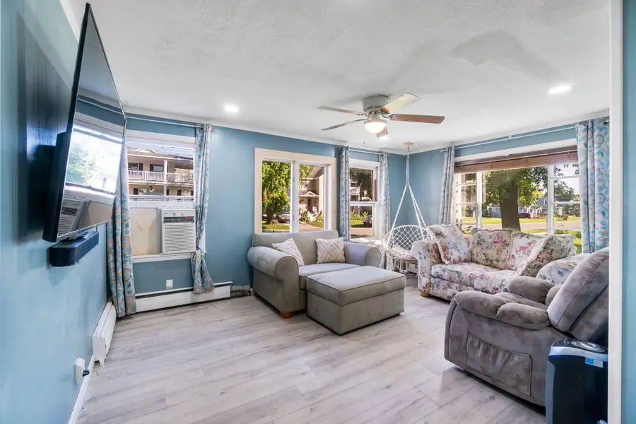 106 S B Street, Cheboygan, MI 49721 - Image #3