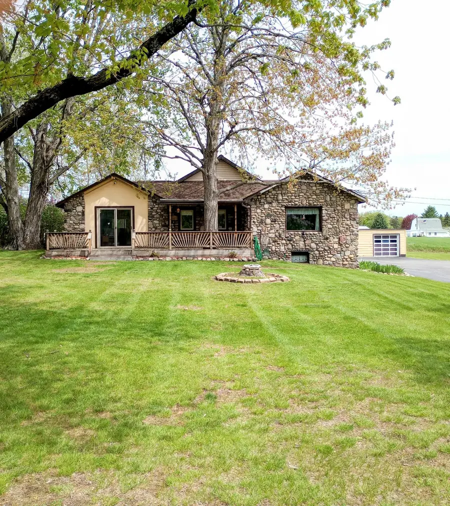 8110 Perry Road, Houghton Lake, MI 48629 - Image #2