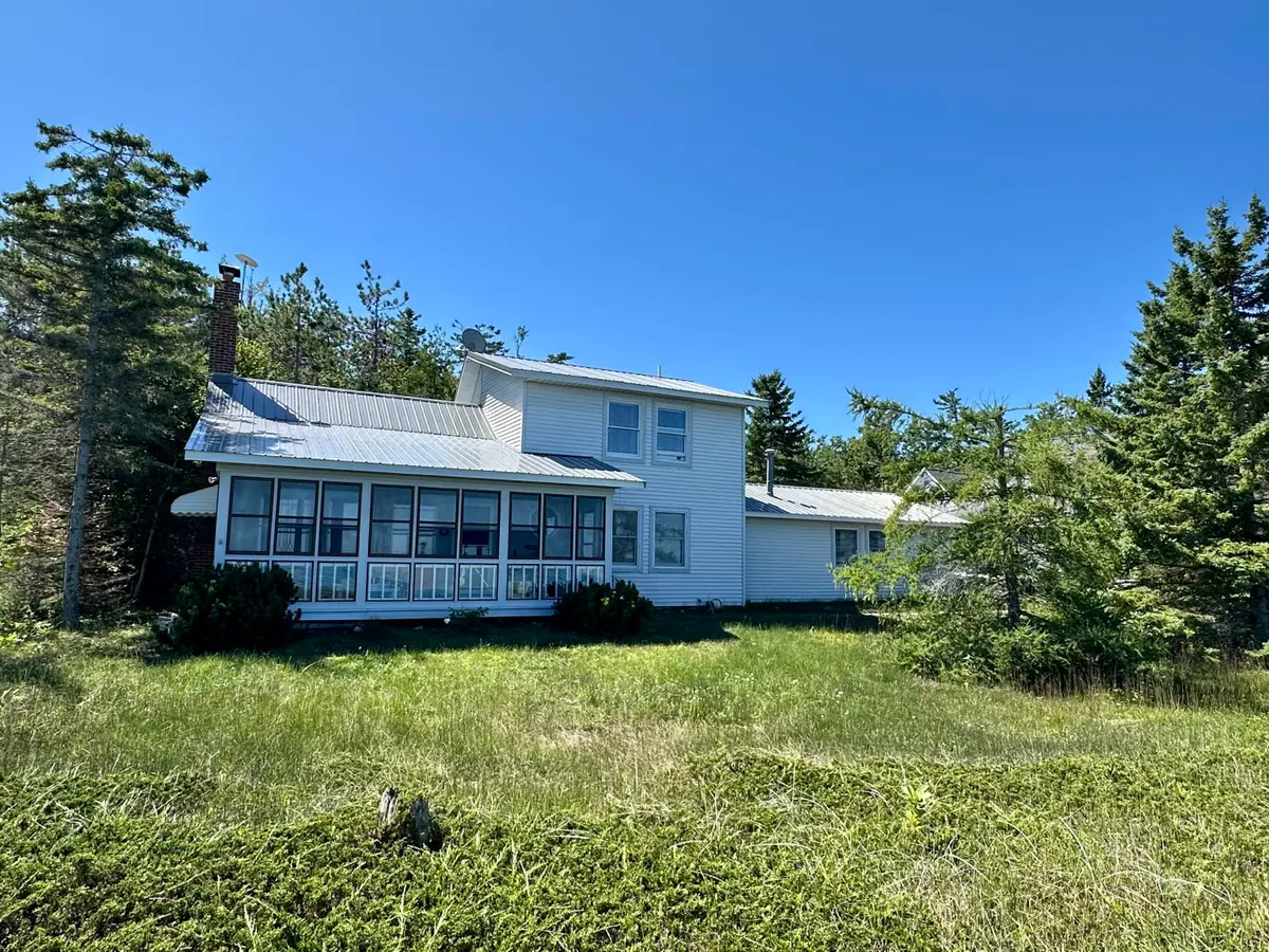 18453 Nipigon Lane, Ocqueoc, MI 49759 - Image #1