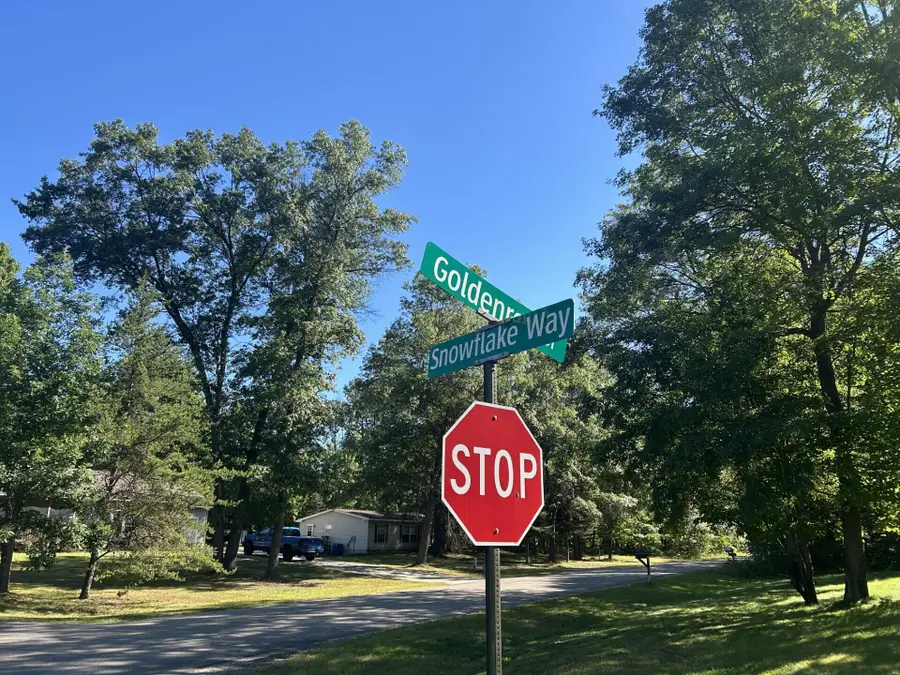 134 Snowflake Way, Houghton Lake, MI 48629 - Image #2