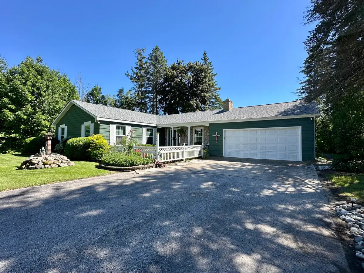 444 Riverside Drive, Cheboygan, MI 49721 - Image #1