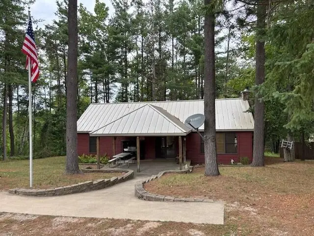 11457 N Roberts Road, Frederic, MI 49733 - Image #2