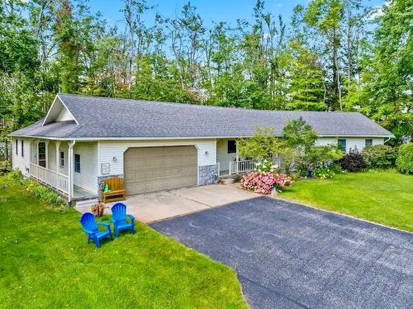 2186 Krys Road, Gaylord, MI 49735