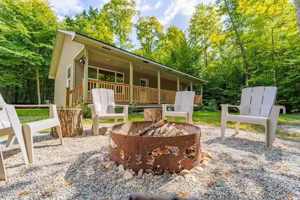 1999 Bear Paw Lane, Cheboygan, MI 49721